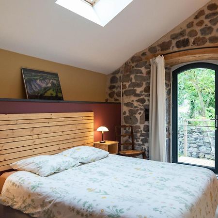 Les Balcons De La Terrasse Bed and Breakfast Arsac-en-Velay Eksteriør billede